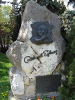 Richard Eybner Denkmal