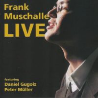 Live – Booklet – 1