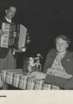 Albert Bachrich mit Akkordeon in Pörtschach, Kärnten