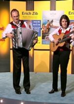 Vater + Tochter Zib auf der A Musi & a Gaudi-Bühne